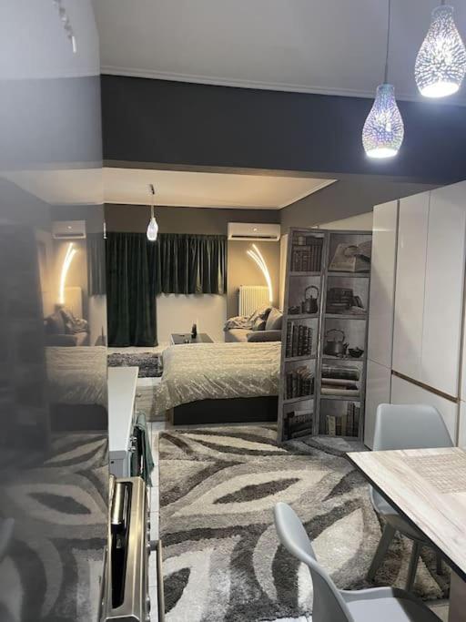 Central Modern Apartment Volos Esterno foto